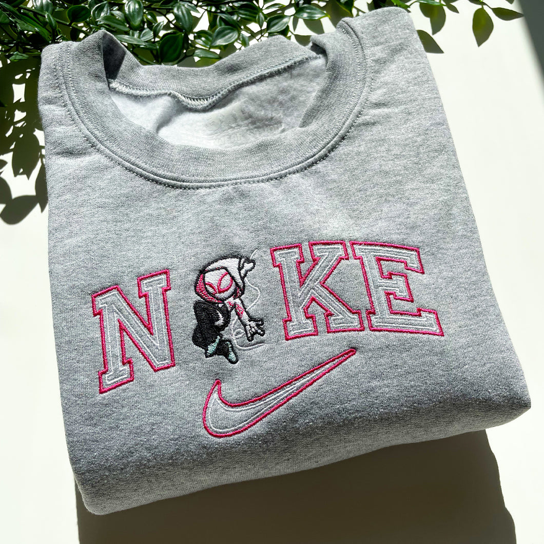 Gwen Crewneck